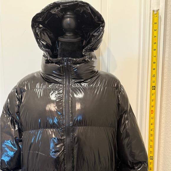 Boohoo Black Puffer Coat with Hood and Full Length Design - Picture 2 of 13